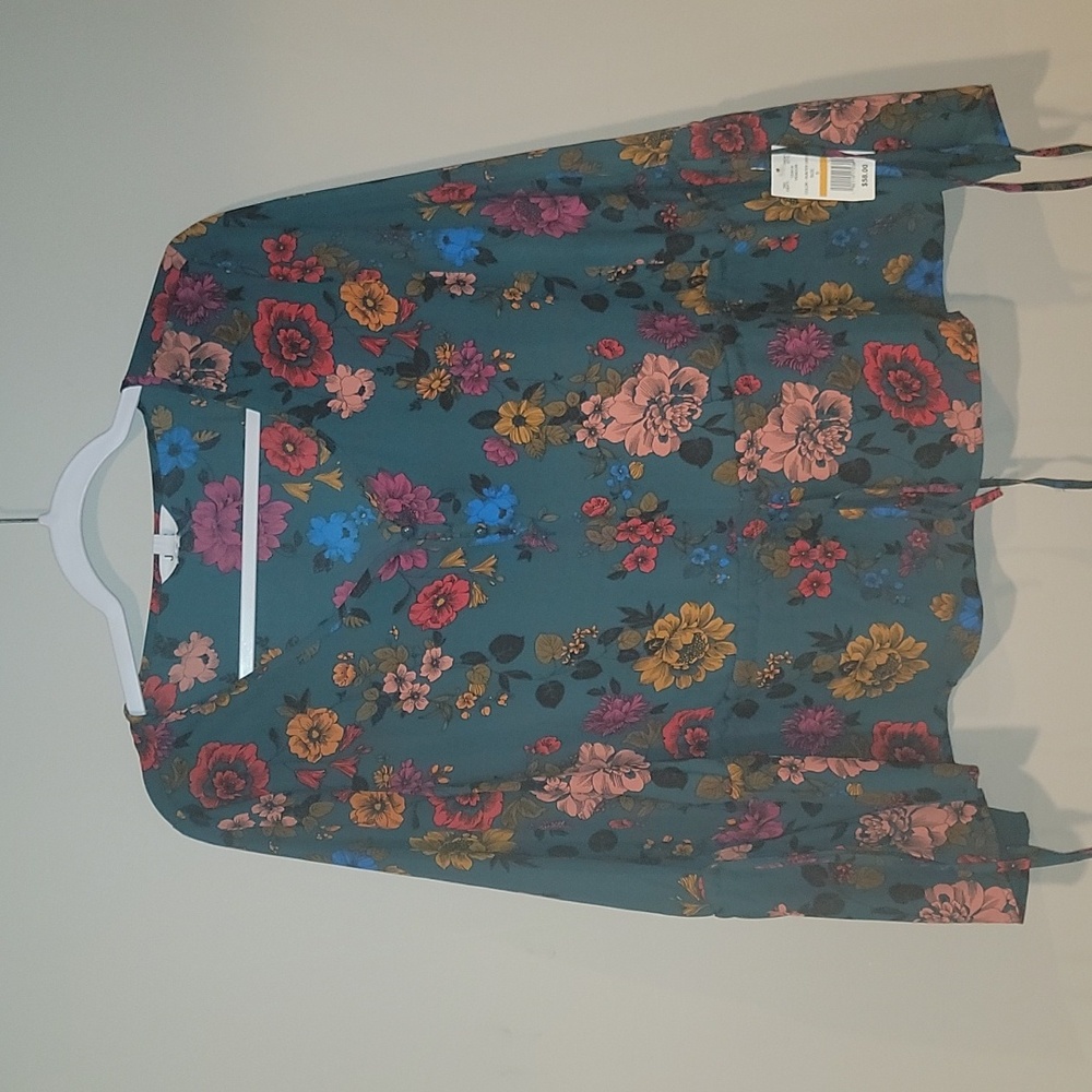 ✨️3/$15 Nwt Jack Bb Dakota blouse